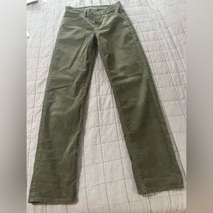 American Eagle Olive Pants 🫒